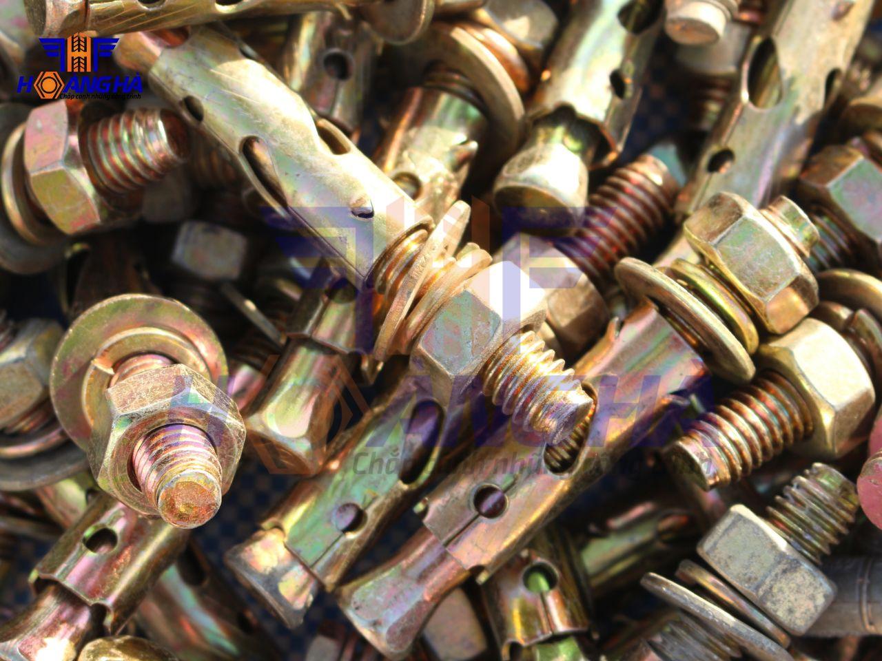 Đơn vị cung cấp bu lông nở sắt