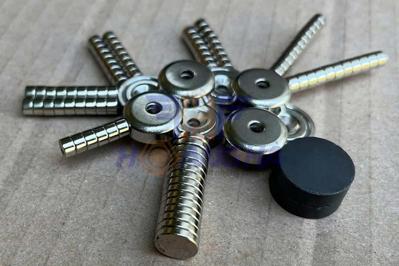 Bulong Inox 304 có bị nam châm hút không?