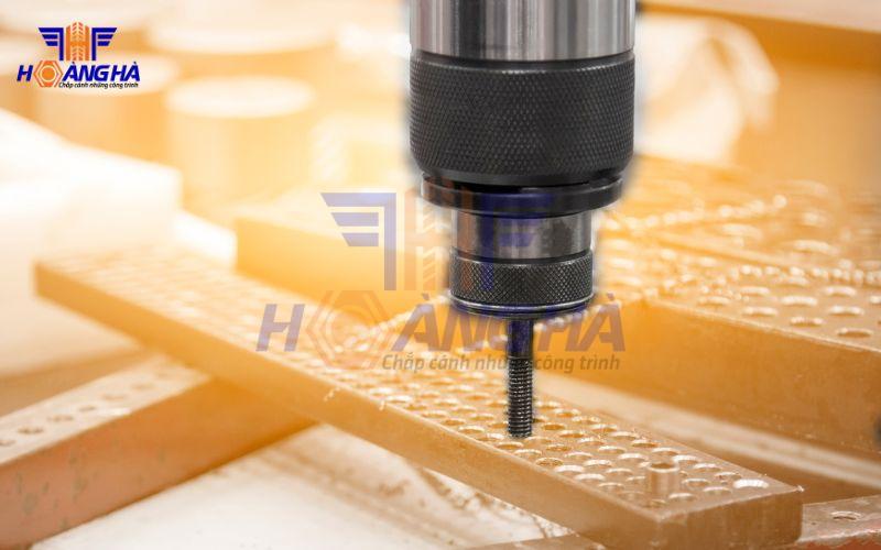 Lỗ khoan bu lông chuẩn