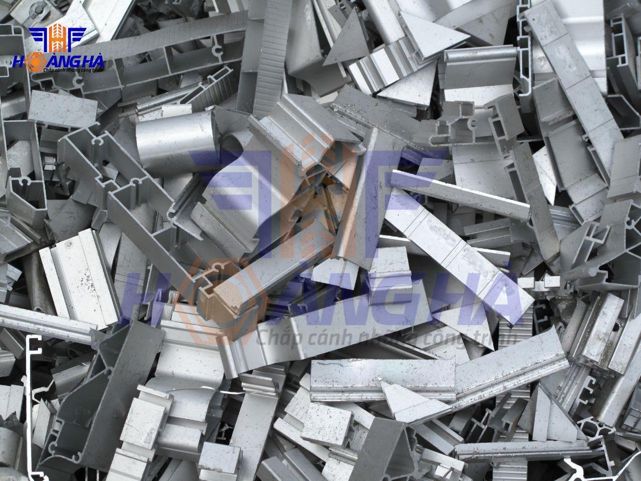 Vật liệu kim loại và hợp kim chất lượng