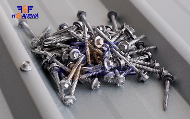 so sánh vít bắn tôn và vít tự khoan so sánh vít bắn tôn và vít tự khoan