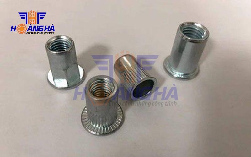 lưu ý khi thực hiện cách lắp đai ốc đinh tán