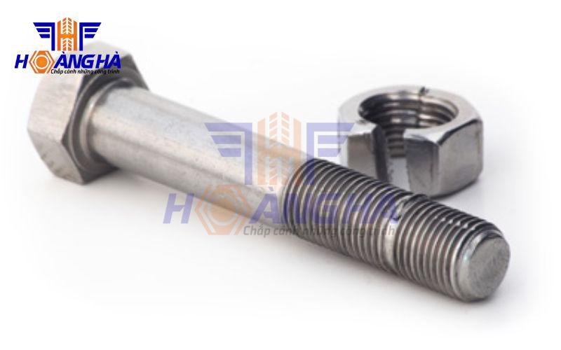 Thanh ren bị rỗ ren