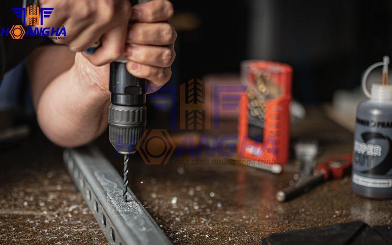 Vít trị tự khoan ứng dụng phổ biến trong các công trình dân dụng