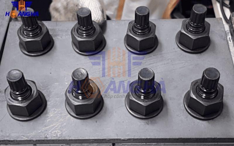 Sử dụng bulong tự cắt giúp kiểm soát lực căng của liên kết